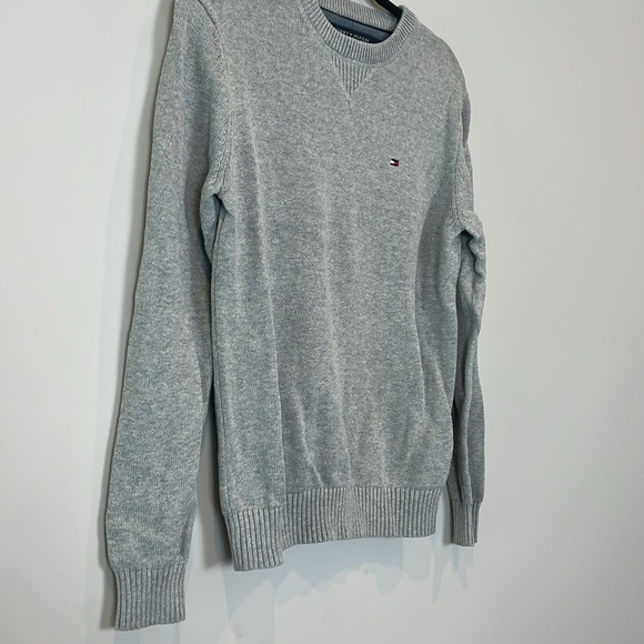 Tommy Hilfiger Men's Size XS Classic Heather Gray Crewneck Sweater - Picture 6 of 9